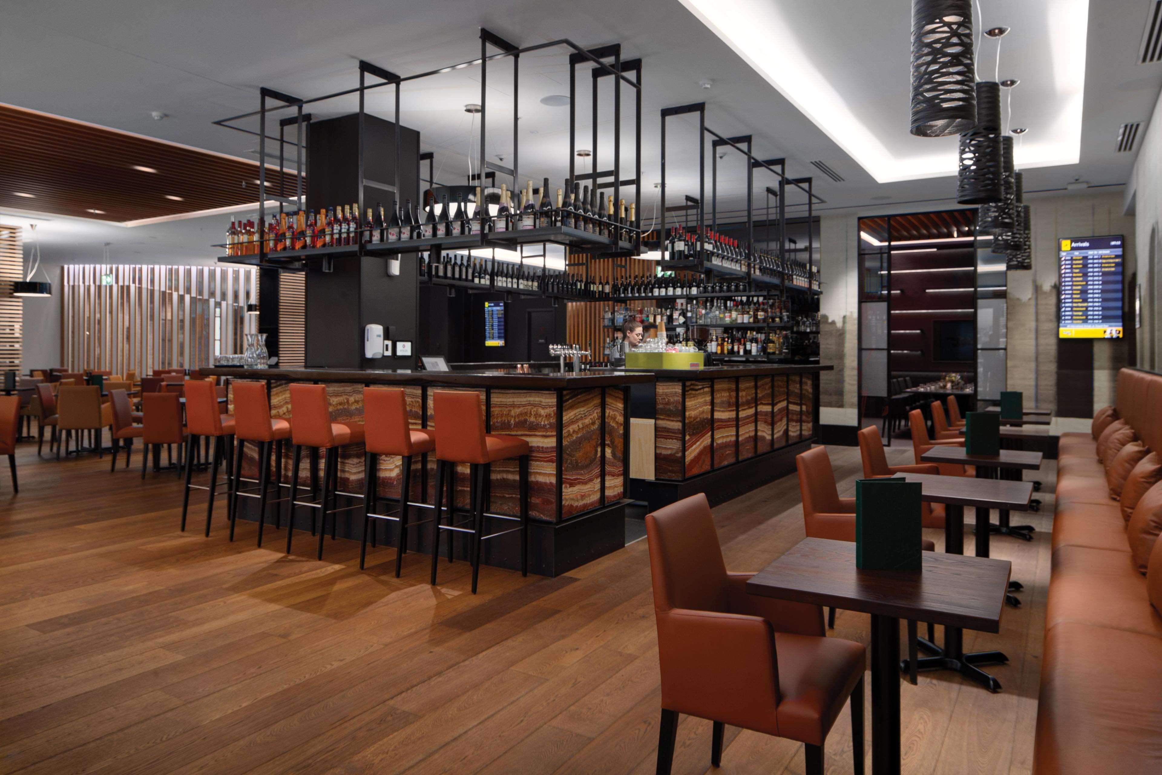 Rydges Wellington Airport Hotel Exterior foto